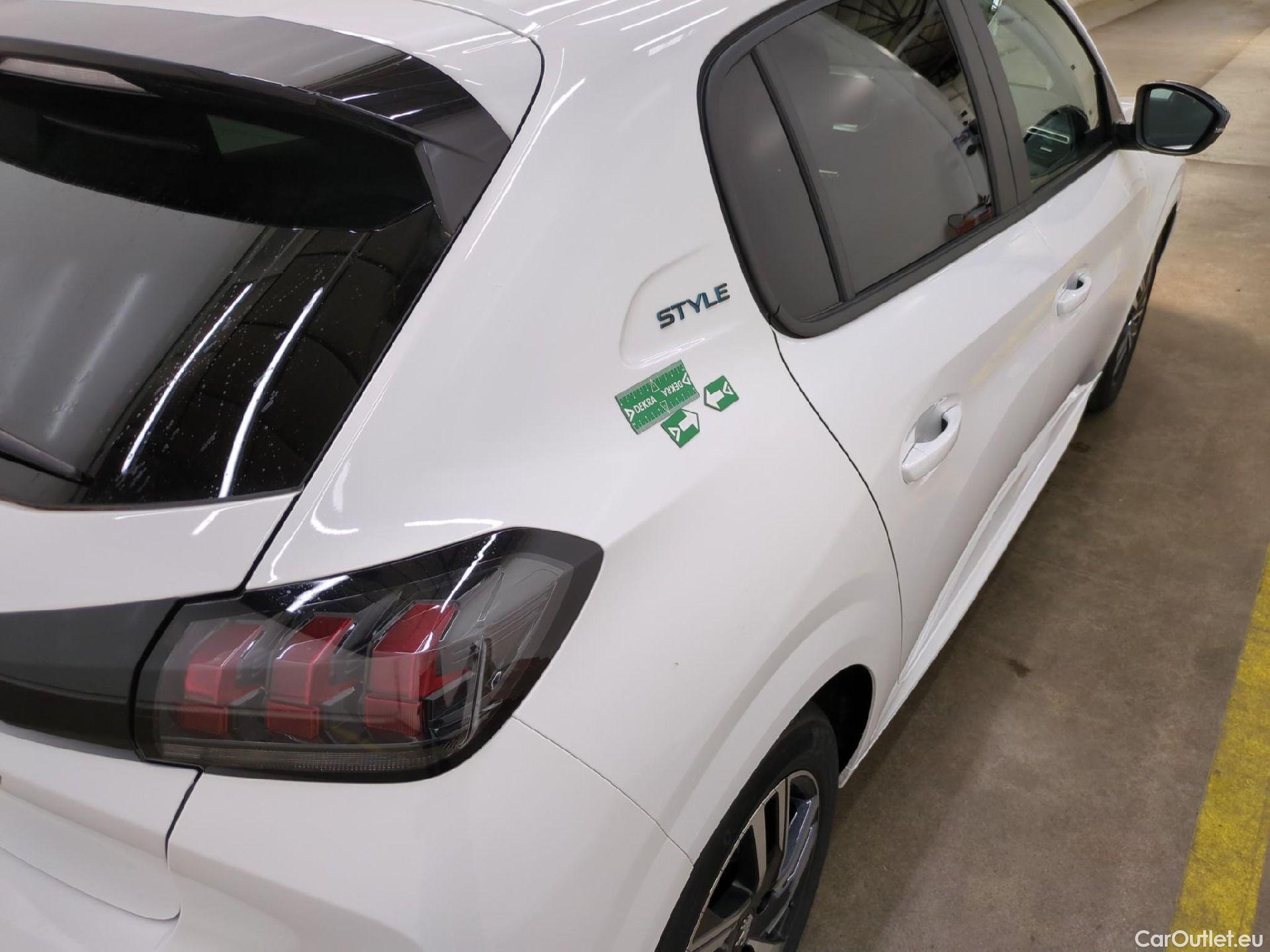  Peugeot  208  Style 1.2 PureTech 75CV BVM5 E6d #9