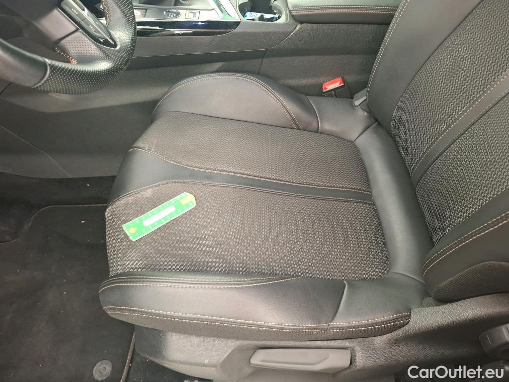 Peugeot  3008  II GT 1.2 PureTech 130CV BVM6 E6d #22