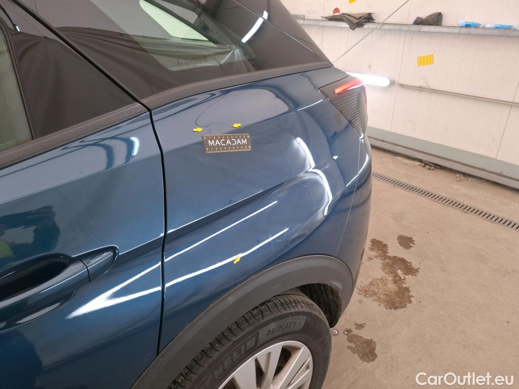  Peugeot  3008  II Active Pack 1.2 PureTech 130CV BVA8 E6d #48