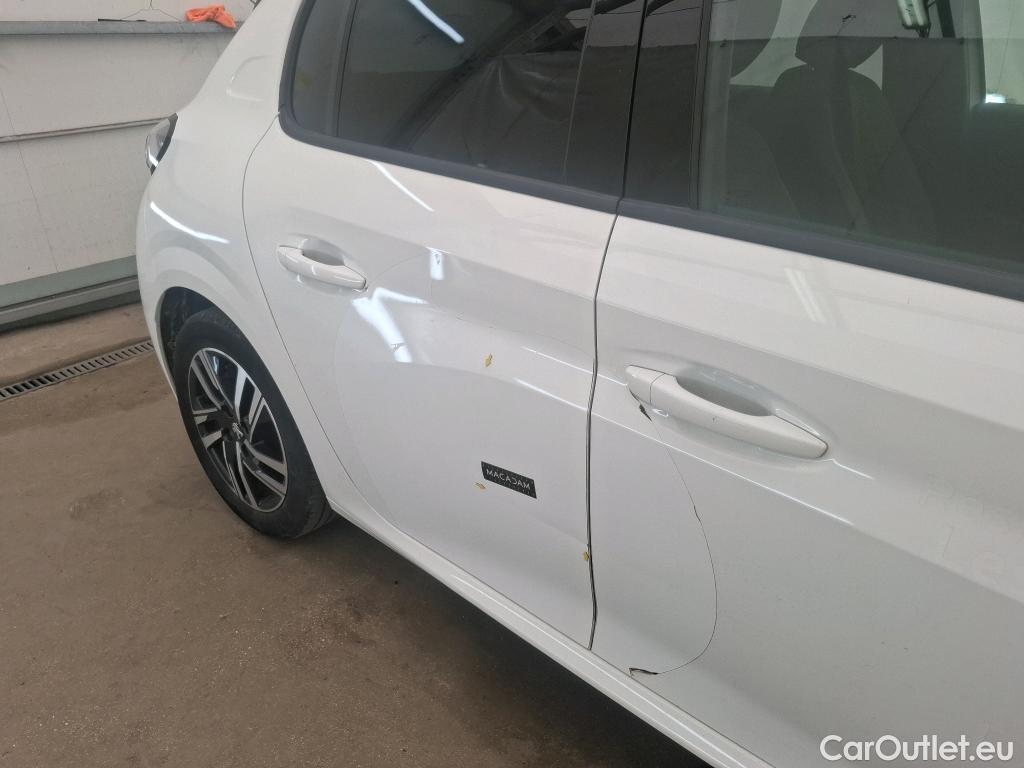  Peugeot  208  Allure Business 1.2 PureTech 100CV BVM6 E6d #1