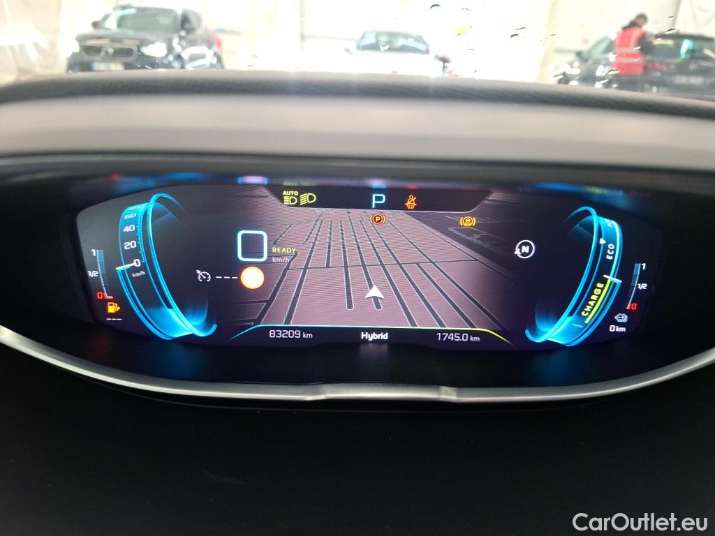  Peugeot  3008 PEUGEOT  / 2020 / 5P / SUV 1.6 HYBRID 225 E-EAT8 Allure Pack #24