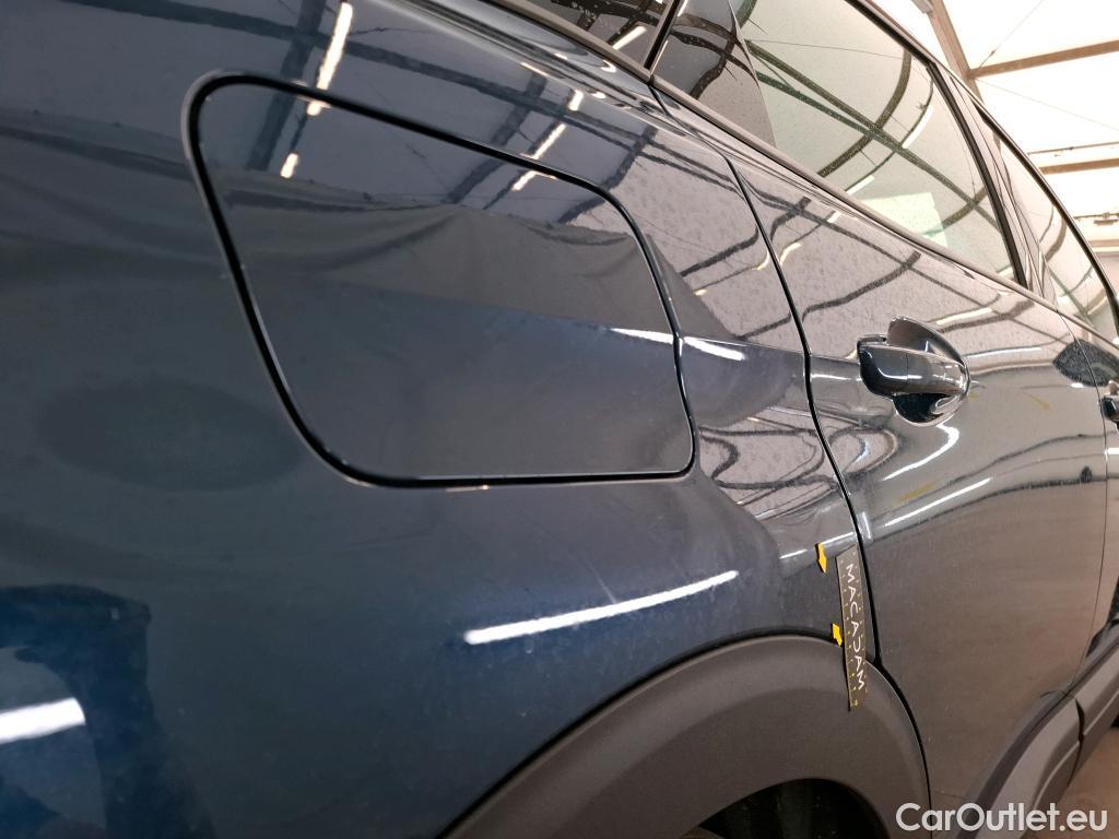  Peugeot  3008 PEUGEOT  / 2020 / 5P / SUV 1.6 HYBRID 225 E-EAT8 Active Pack #14