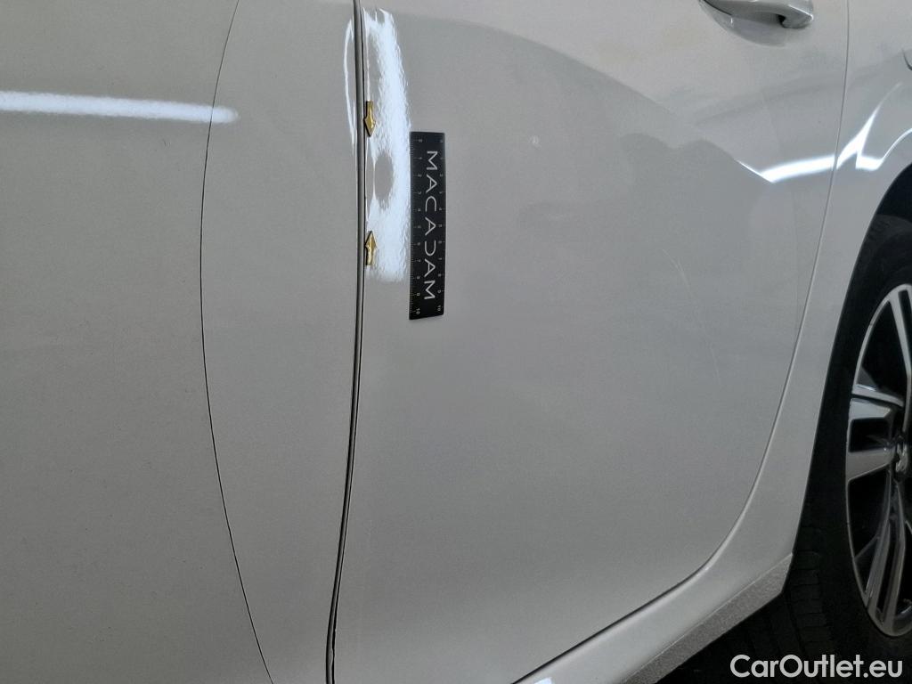  Peugeot  208  Allure Business 1.2 PureTech 100CV BVM6 E6d #13