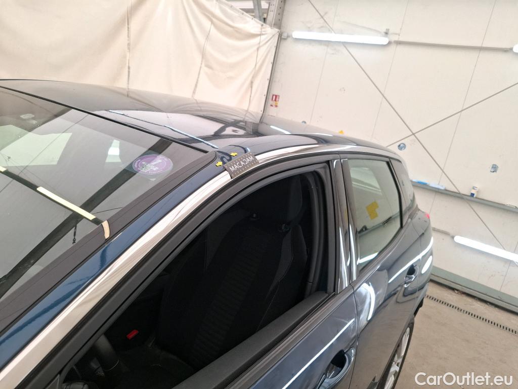  Peugeot  3008  II Active Pack 1.2 PureTech 130CV BVA8 E6d #52