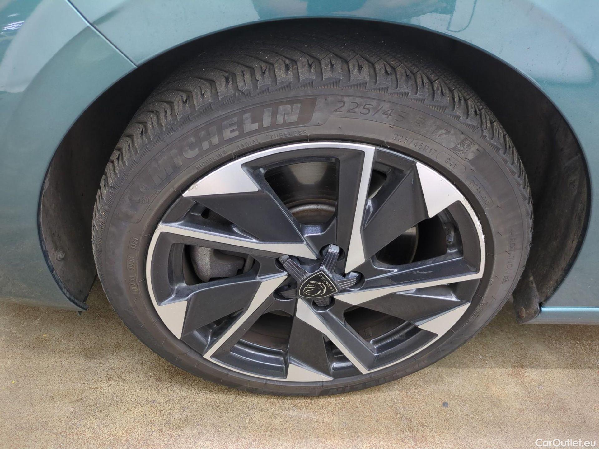  Peugeot  308 PEUGEOT  SW / 2021 / 5P / Break PHEV 180 E-EAT8 ALLURE PACK #11