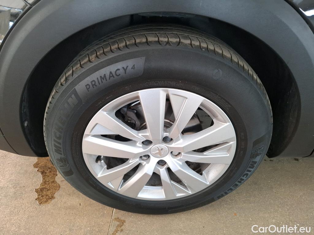  Peugeot  3008  II Active Pack 1.2 PureTech 130CV BVA8 E6d #19