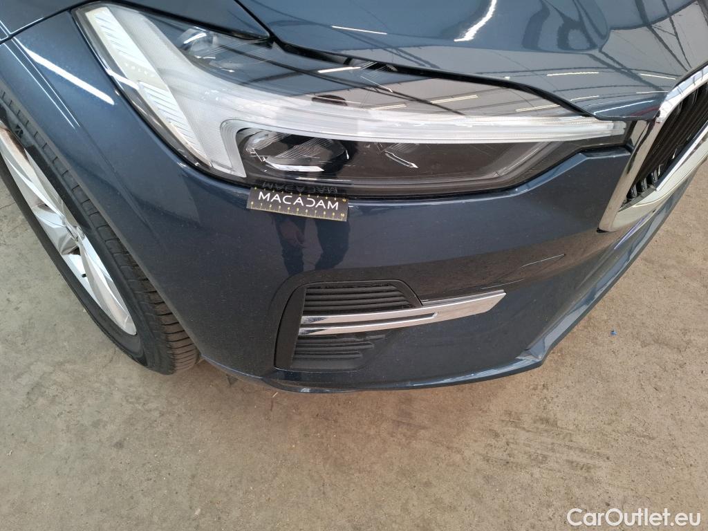  Volvo  XC60 VOLVO  / 2021 / 5P / SUV B4 197 GearTronic 8 Momentum #10