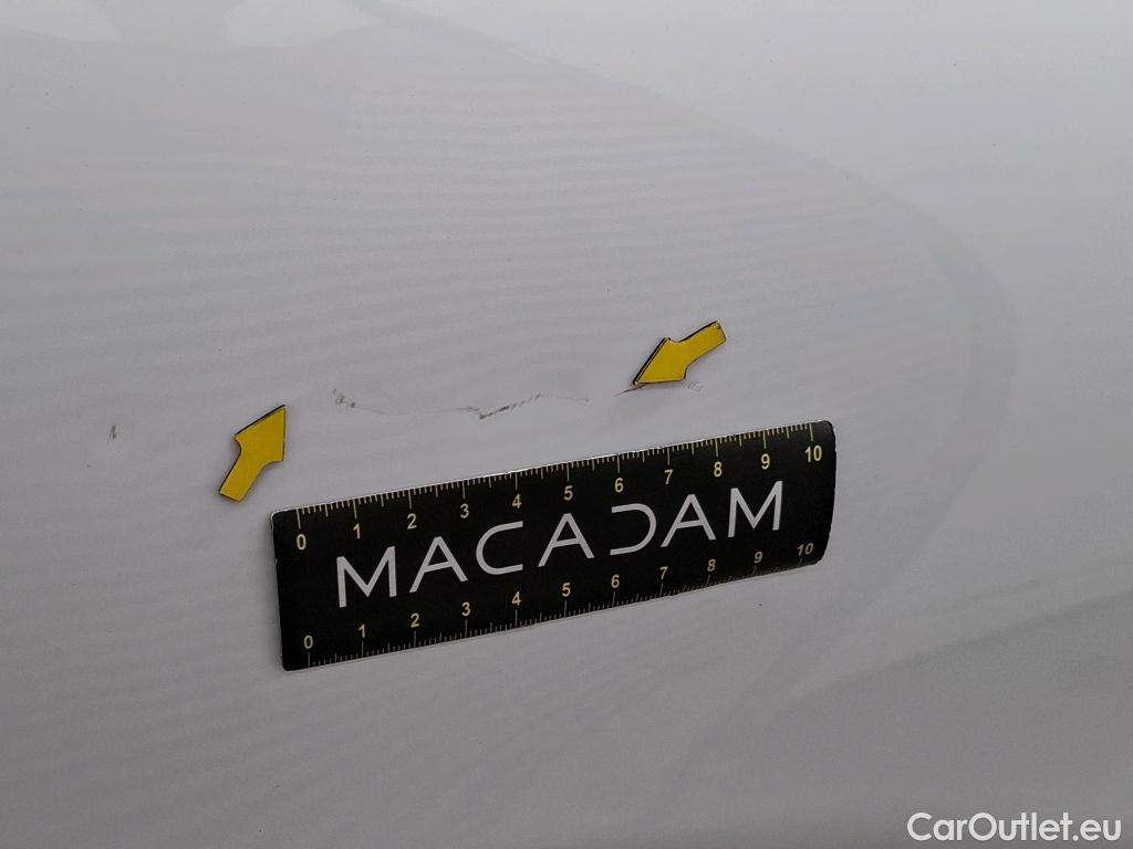 Citroen  C3  Société Feel Nav 1.2 PureTech 80CV BVM5 E6d #16