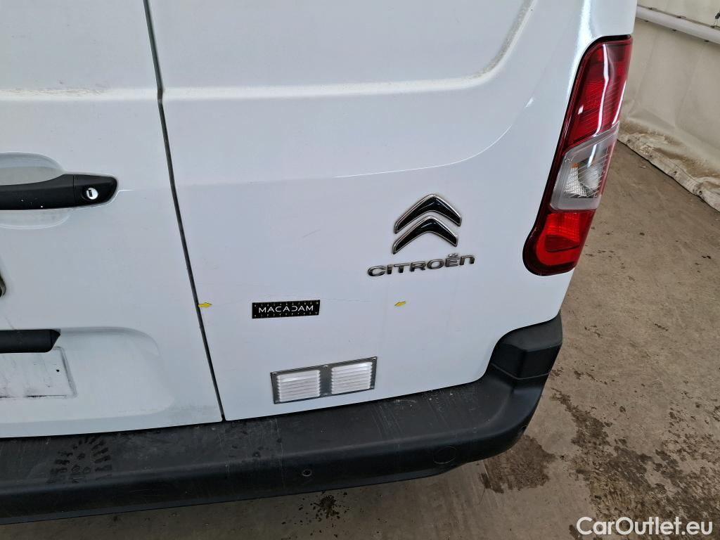  Citroen  Berlingo CITROEN  / 2018 / 4P / Fourgonnette M 1000kg PureTech 110 BVM6 Driver (Ex L421) #15