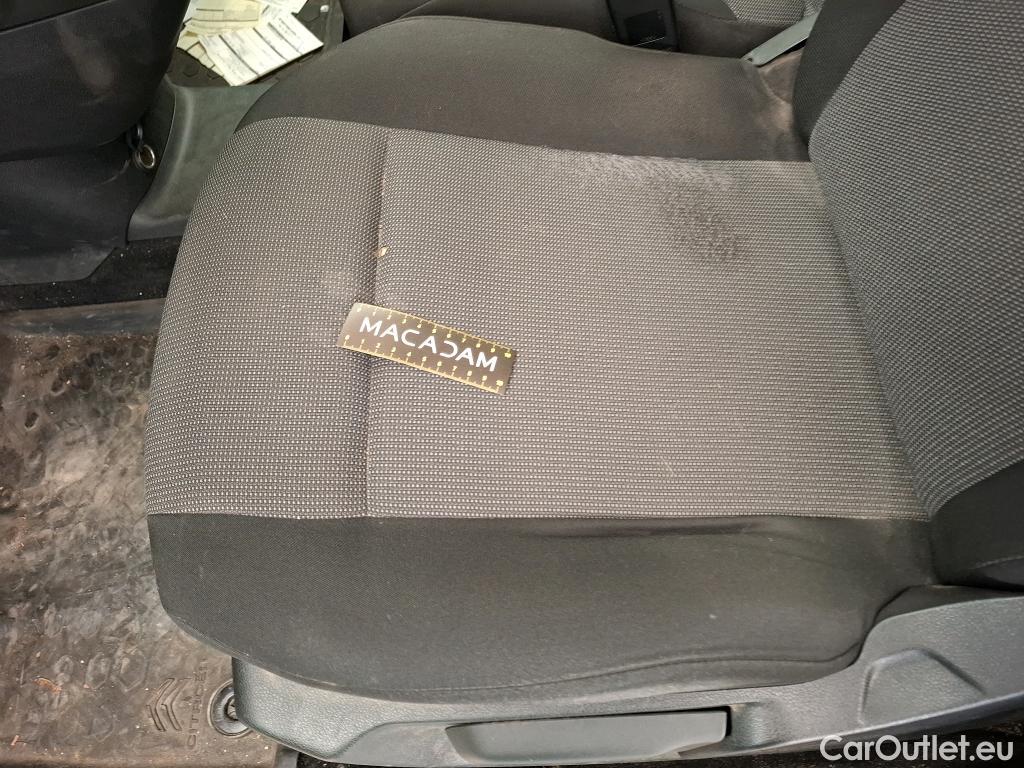  Citroen  Berlingo CITROEN  / 2018 / 4P / Fourgonnette M 1000kg PureTech 110 BVM6 Driver (Ex L421) #1
