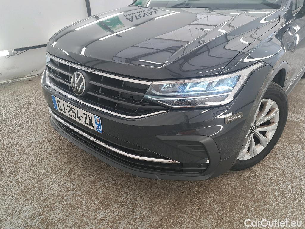  Volkswagen  Tiguan VOLKSWAGEN  / 2020 / 5P / SUV 1.4 eHybrid 245 DSG6 Life Business #10