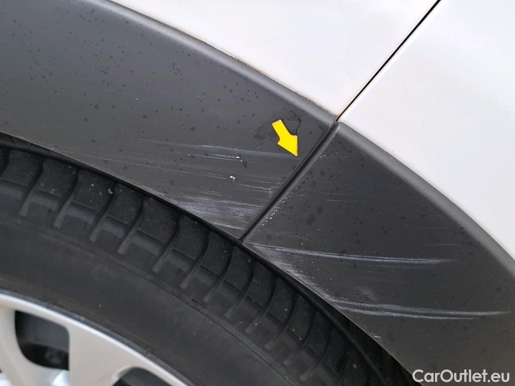  Citroen  C3  Société Feel Nav 1.2 PureTech 80CV BVM5 E6d #52