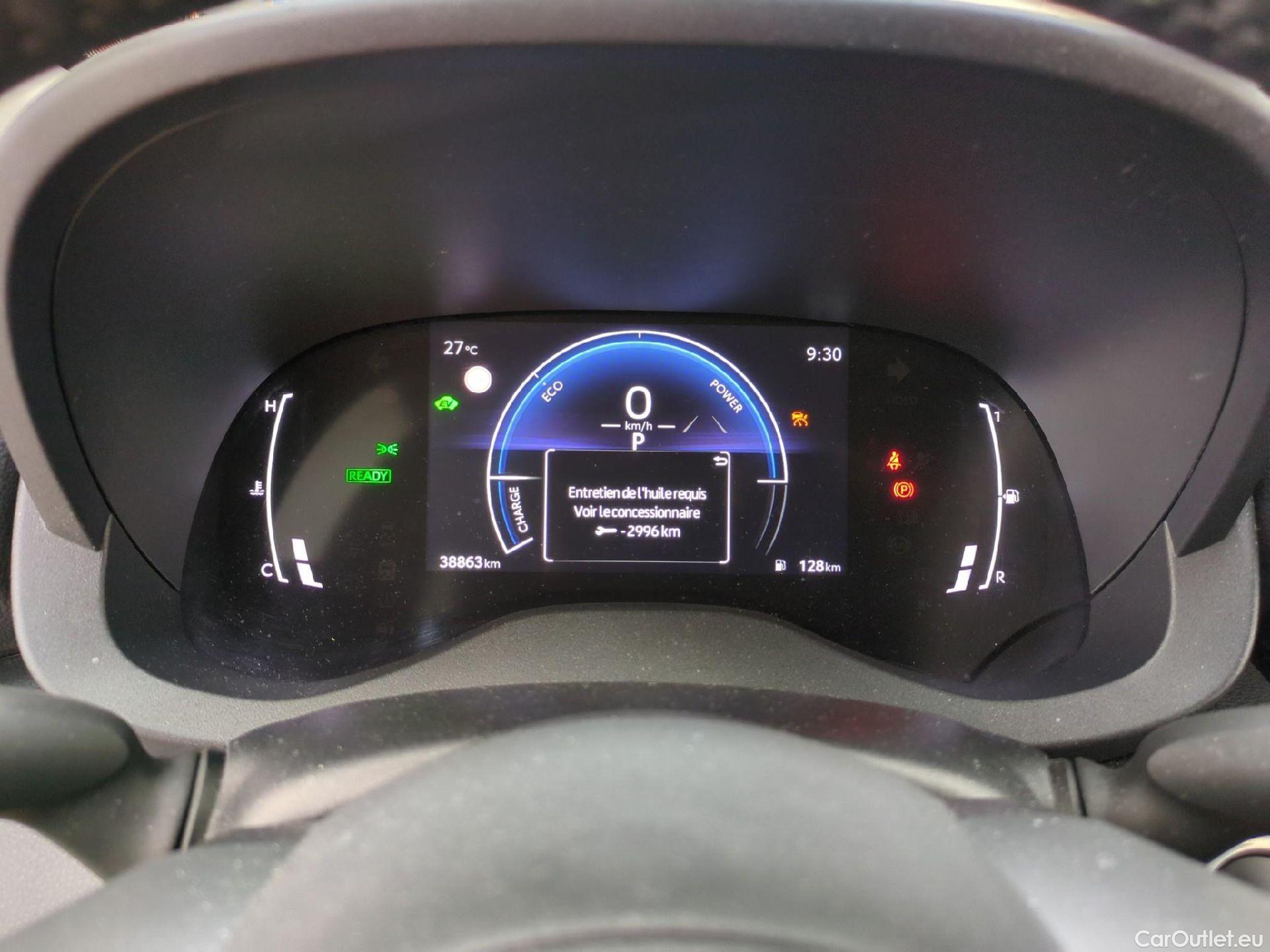  Toyota  Yaris Cross TOYOTA  Hybride / 2021 / 5P / SUV 1.5 HYBRID 116H DYNAMIC AUTO #10