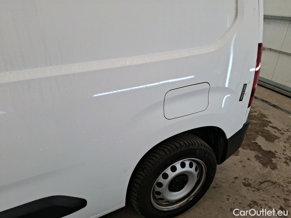  Citroen  Berlingo CITROEN  / 2018 / 4P / Fourgonnette M 1000kg PureTech 110 BVM6 Driver (Ex L421) #27