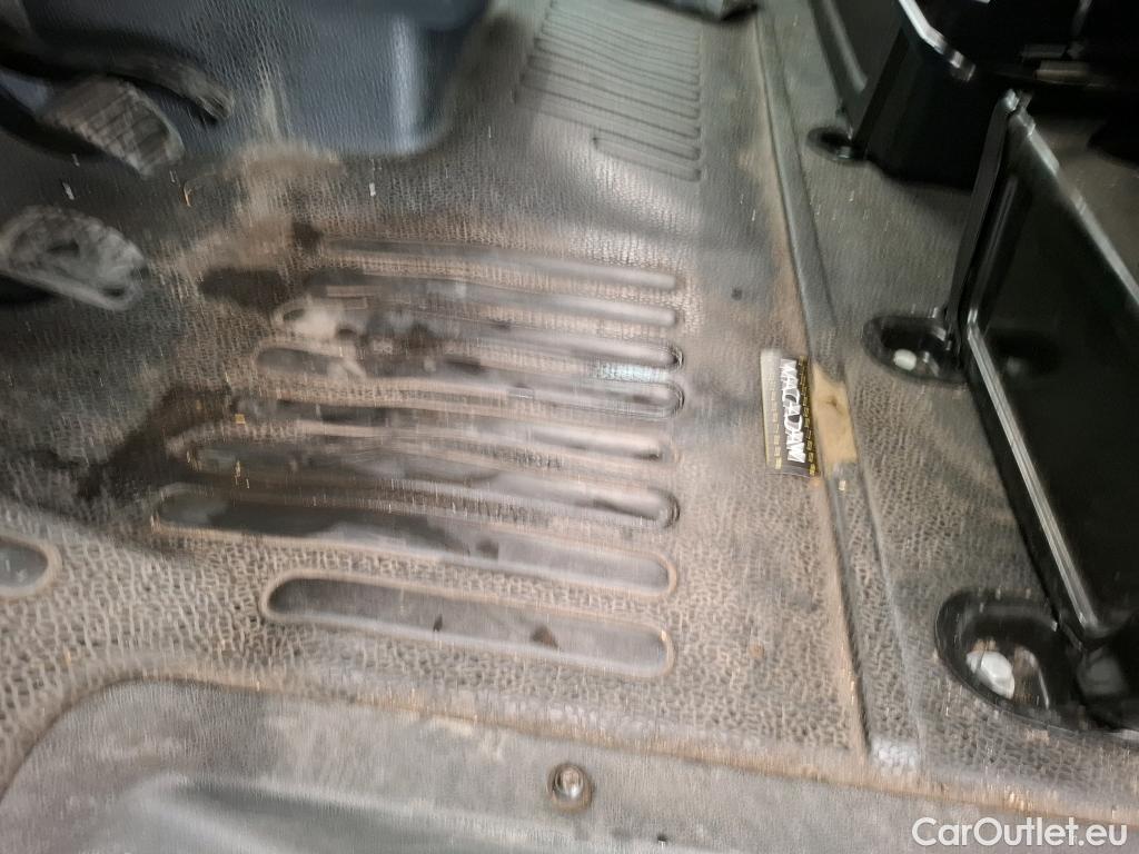  Renault  Master  III Fourgon L1H2 3 5 (HD) Grand Confort dCi 145CV BVM6 E6 #12