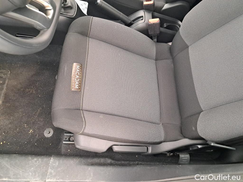 Citroen  C3 CITROEN  Société / 2020 / 5P / Berline / VU BlueHDi 100 SandS BVM6 Feel Business R #1