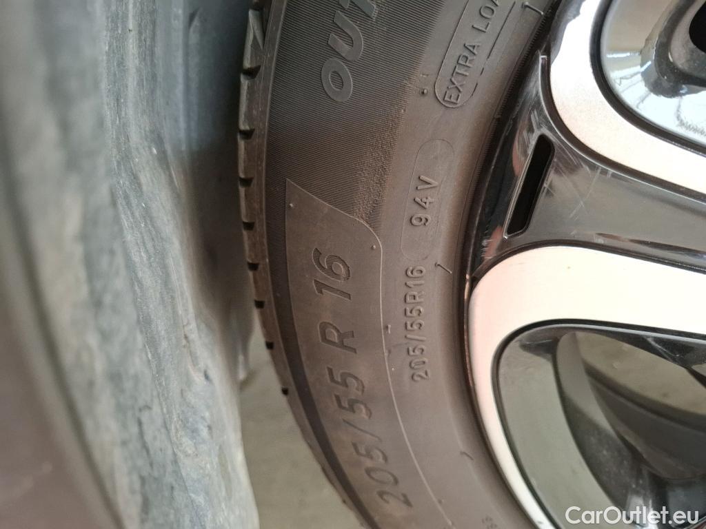  Citroen  C3  Plus 1.2 PureTech 80CV BVM5 6E #13
