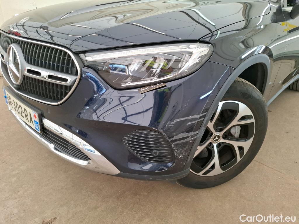  Mercedes  GLC MERCEDES-BENZ  / 2022 / 5P / SUV  300 e Business Line 4MATIC #28