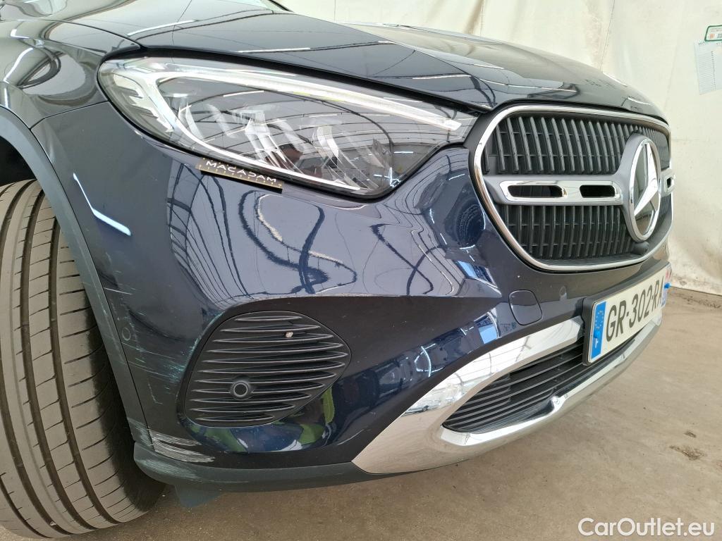  Mercedes  GLC MERCEDES-BENZ  / 2022 / 5P / SUV  300 e Business Line 4MATIC #26