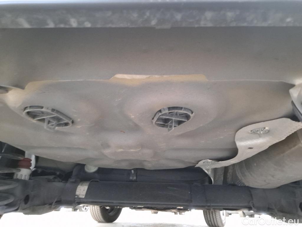  Citroen  C3  Plus 1.2 PureTech 80CV BVM5 6E #25
