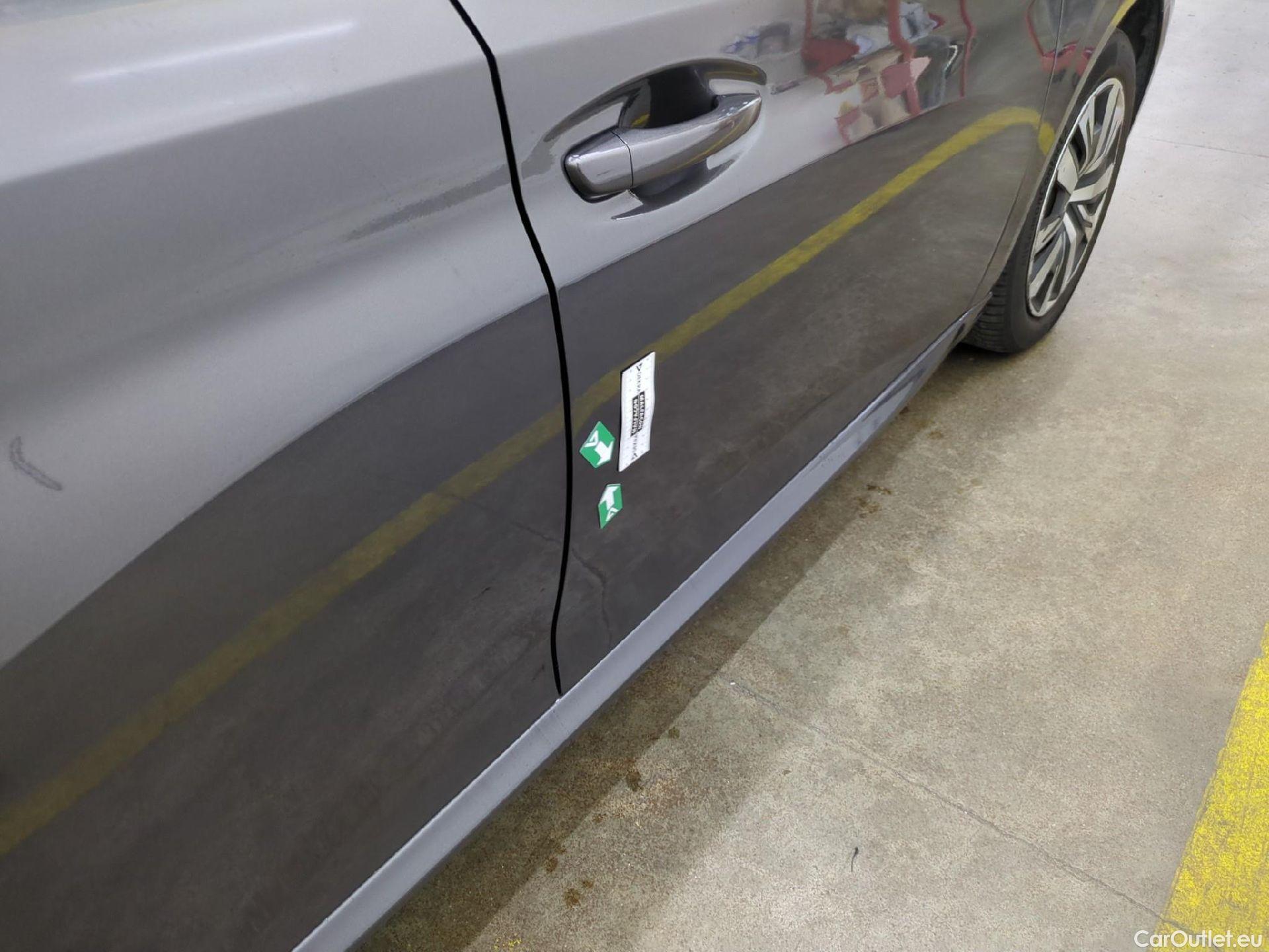  Peugeot  208  Active Pack 1.2 PureTech 100CV BVA8 E6d #13