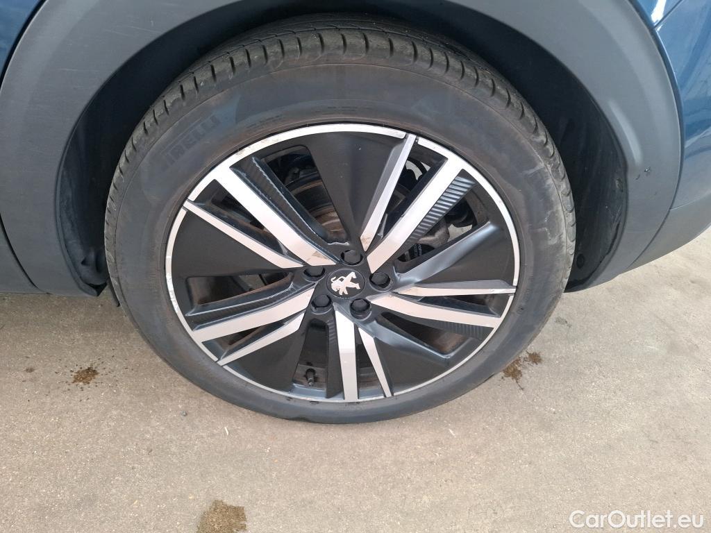  Peugeot  3008 PEUGEOT  / 2020 / 5P / SUV 1.6 HYBRID4 300 E-EAT8 GT Pack #63