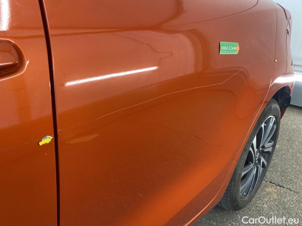  Suzuki  Swift SUZUKI  / 2017 / 5P / Berline 1.2 DUALJET HYBRID PACK CVT #33