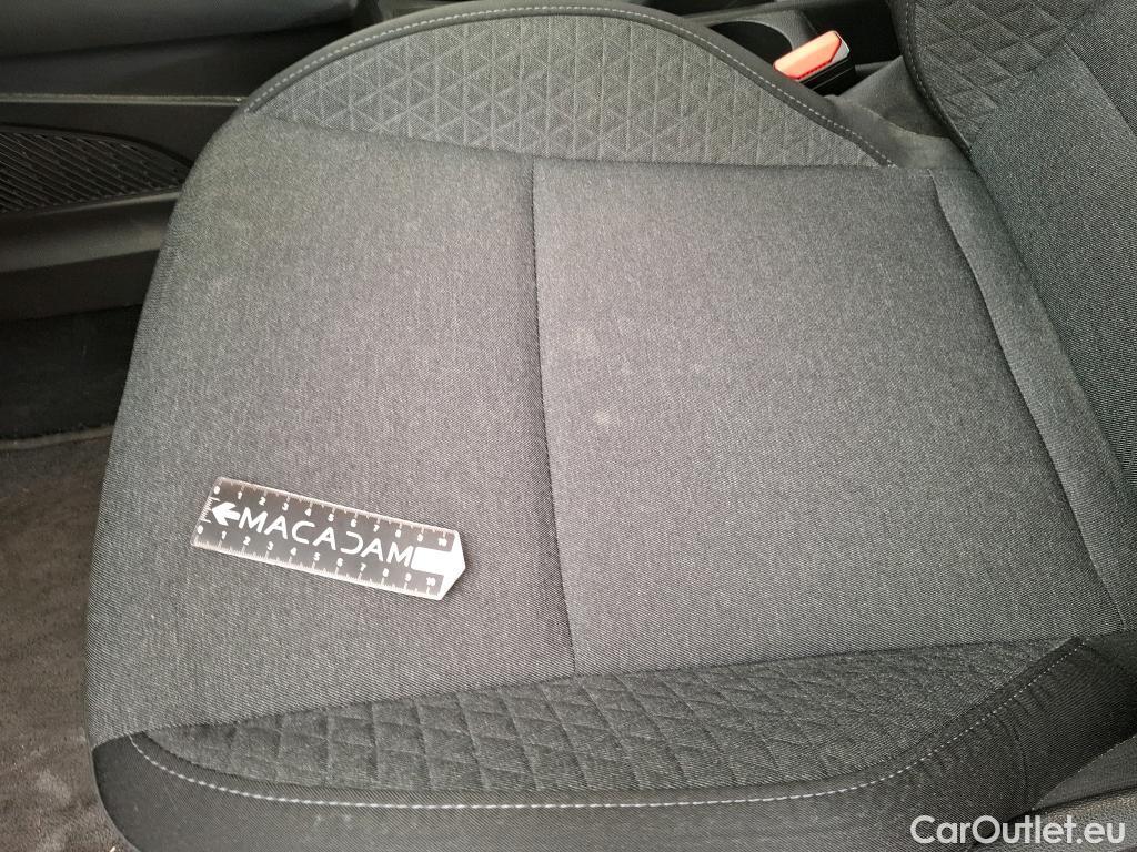  Renault  Clio  V Business 1.6 E-TECH Hybrid 140CV BVA6 E6d #10