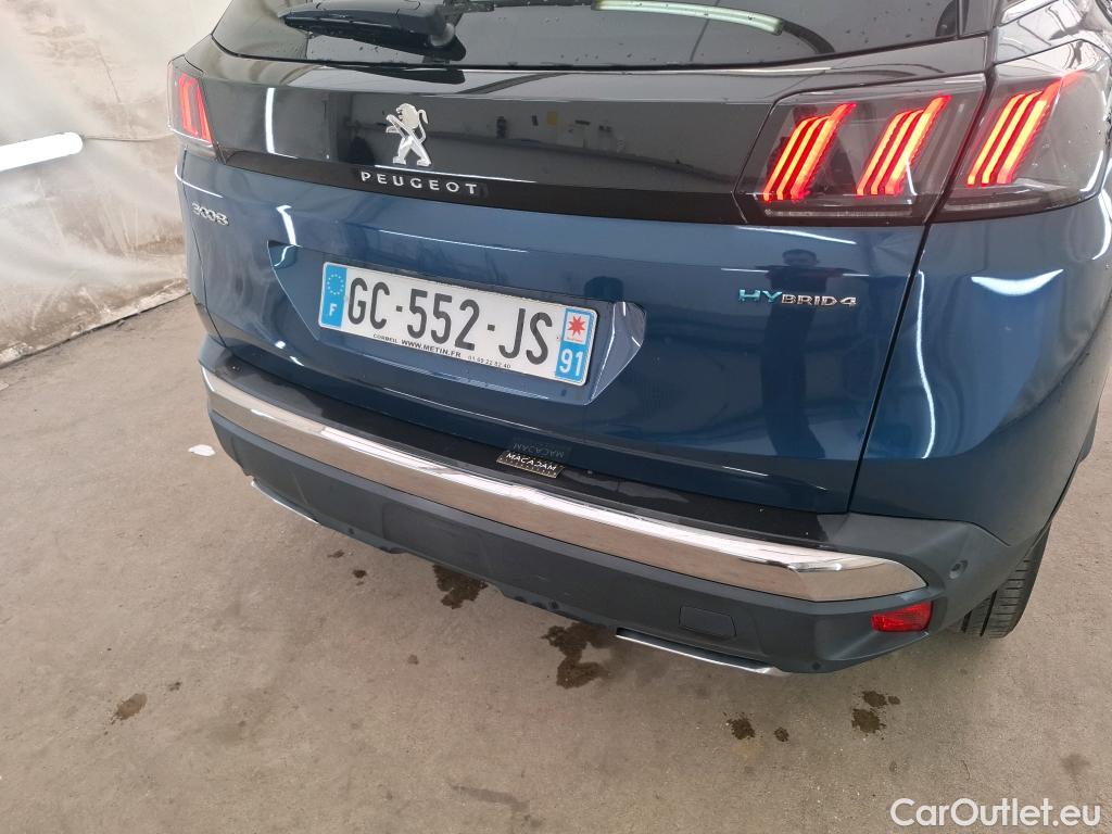  Peugeot  3008 PEUGEOT  / 2020 / 5P / SUV 1.6 HYBRID4 300 E-EAT8 GT Pack #28