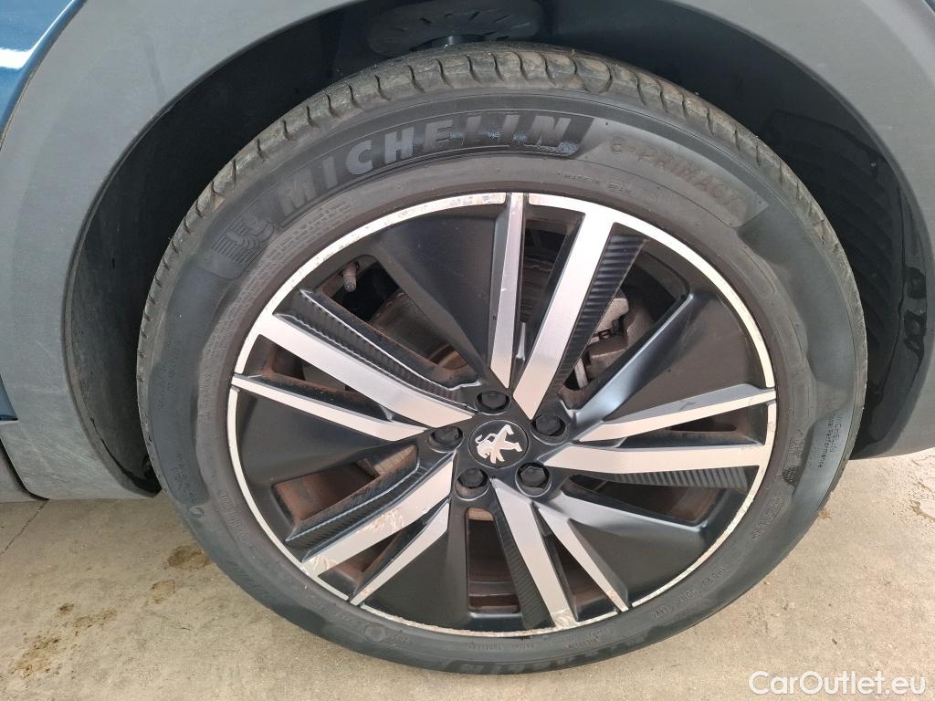  Peugeot  3008 PEUGEOT  / 2020 / 5P / SUV 1.6 HYBRID4 300 E-EAT8 GT Pack #37