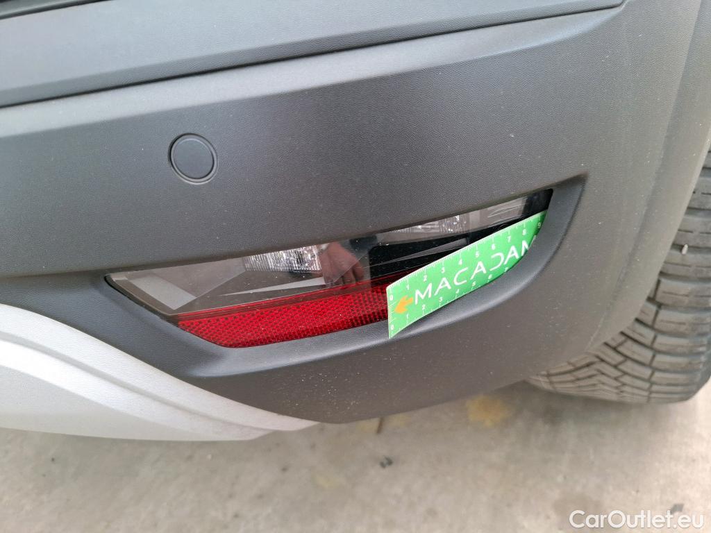  Renault  Captur  II Evolution 1.6 E-TECH Hybrid 145CV BVA6 E6d #9