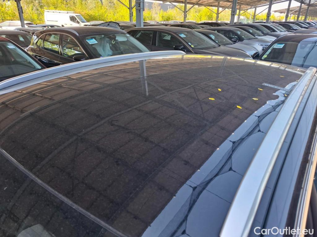  Peugeot  3008 PEUGEOT  / 2020 / 5P / SUV 1.6 HYBRID4 300 E-EAT8 GT Pack #9