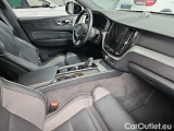  Volvo  XC60 T8 AWD Recharge R Design Geartronic #7