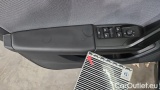  Seat  Leon 2.0 TDI 110kW Style DSG Sportstourer #21