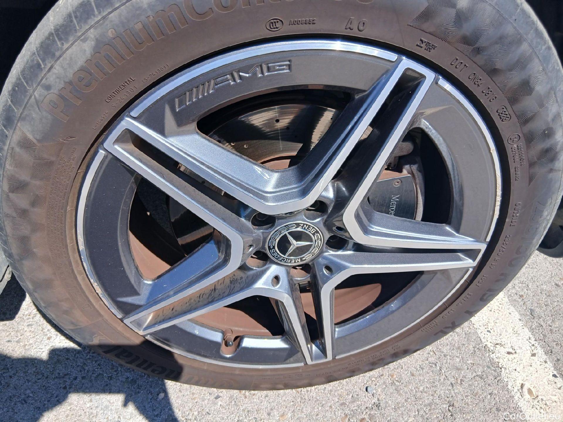  Mercedes  B-Klasse MERCEDES-BENZ GLB / 2019 / 5P / todoterreno 2.0 GLB 200 D 4MATIC DCT 110KW (150CV) #26