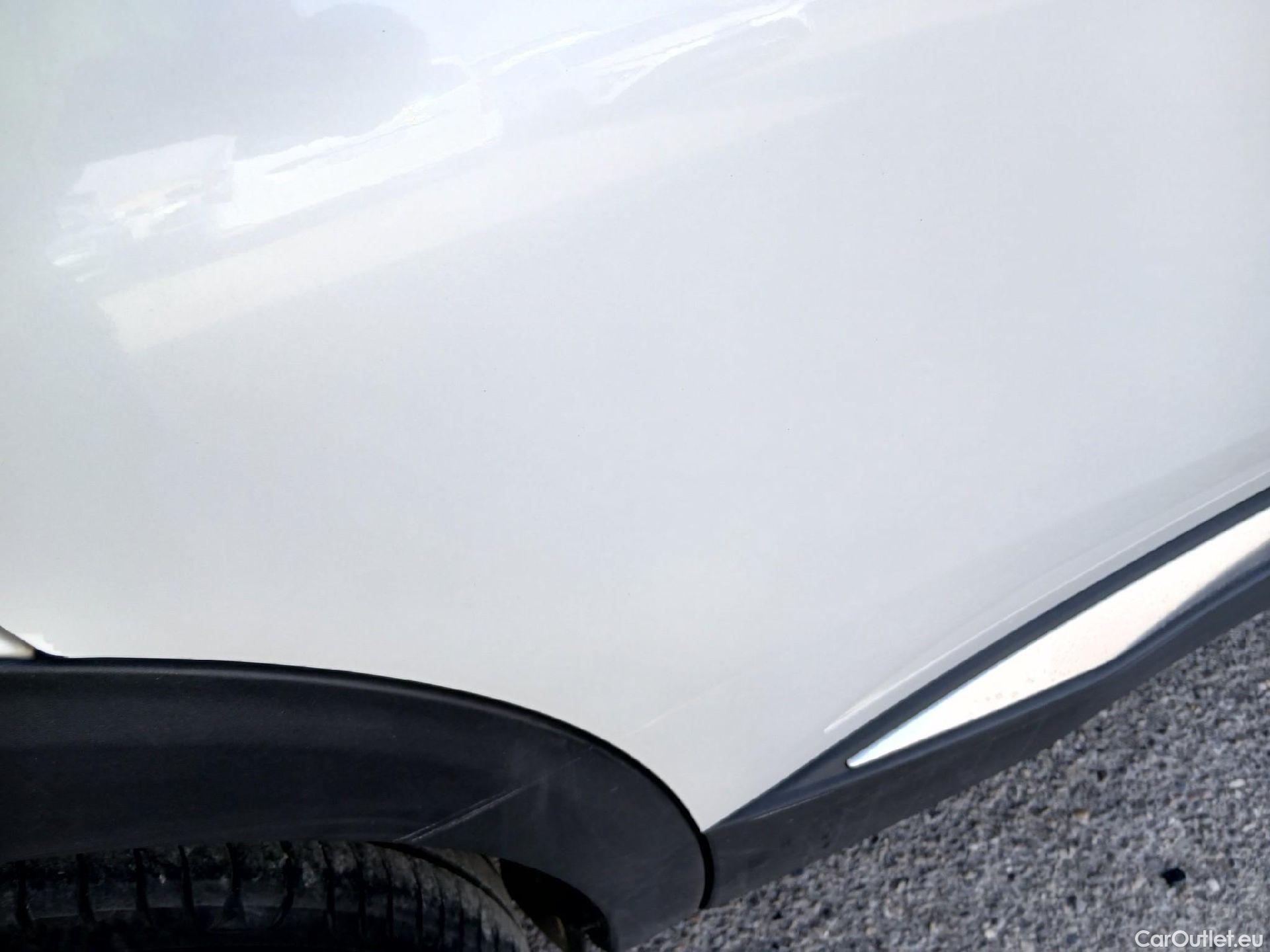  Peugeot  3008 PEUGEOT  / 2020 / 5P / todoterreno 1.5 BlueHDi 96kW S&S GT EAT8 #9