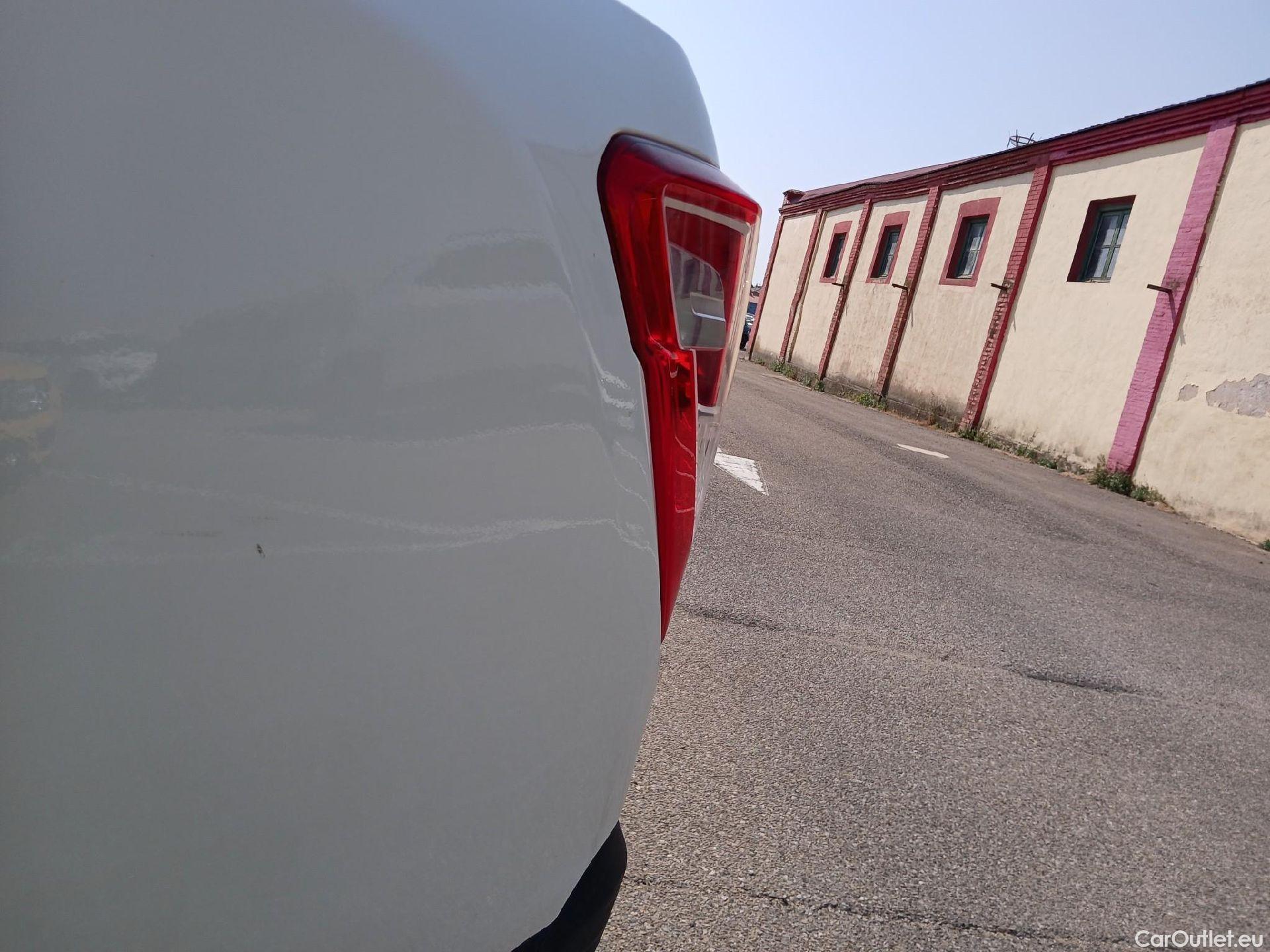  SsangYong  Musso SSANGYONG  / 2022 / 4P / pickup doble cabina Sports D22DTR 4x4 Pro (AC) #39