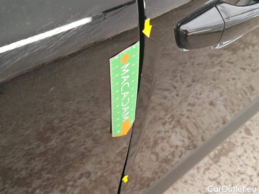 Citroen  C4  X Feel Pack 1.2 PureTech 130CV BVA8 6E #3
