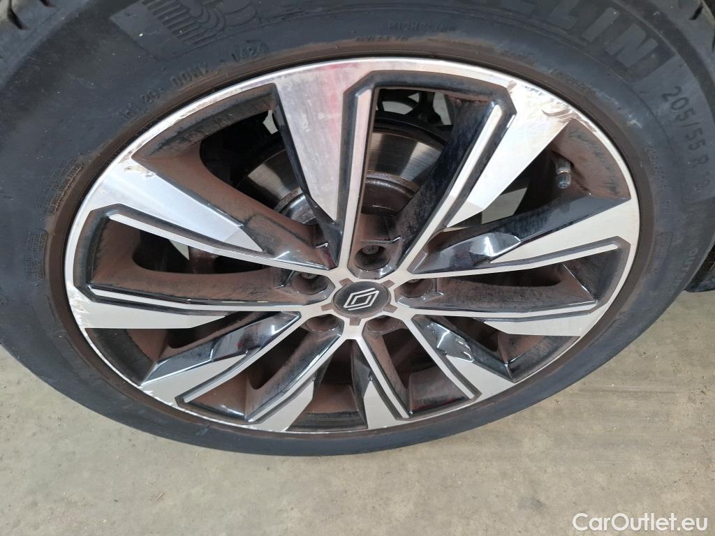  Renault  Espace  VI Techno E-Tech Hybrid 1.2 E-TECH Hybrid 200CV BVA6 6E #31