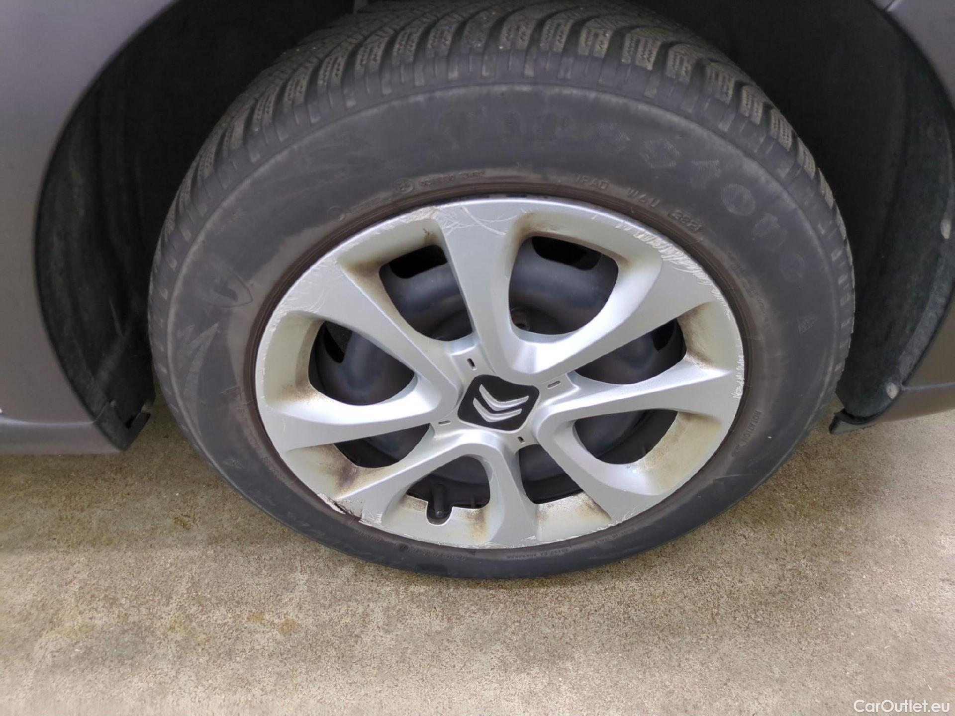  Citroen  C3  Société Feel 1.5 BlueHDI 100CV BVM6 E6d #11