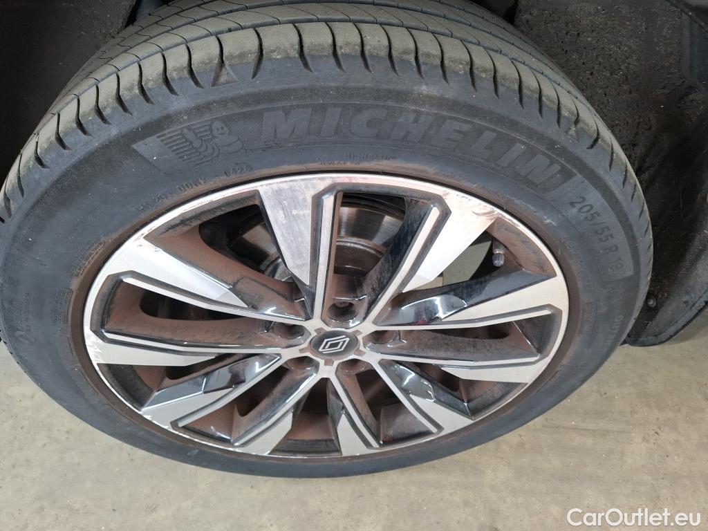  Renault  Espace  VI Techno E-Tech Hybrid 1.2 E-TECH Hybrid 200CV BVA6 6E #16