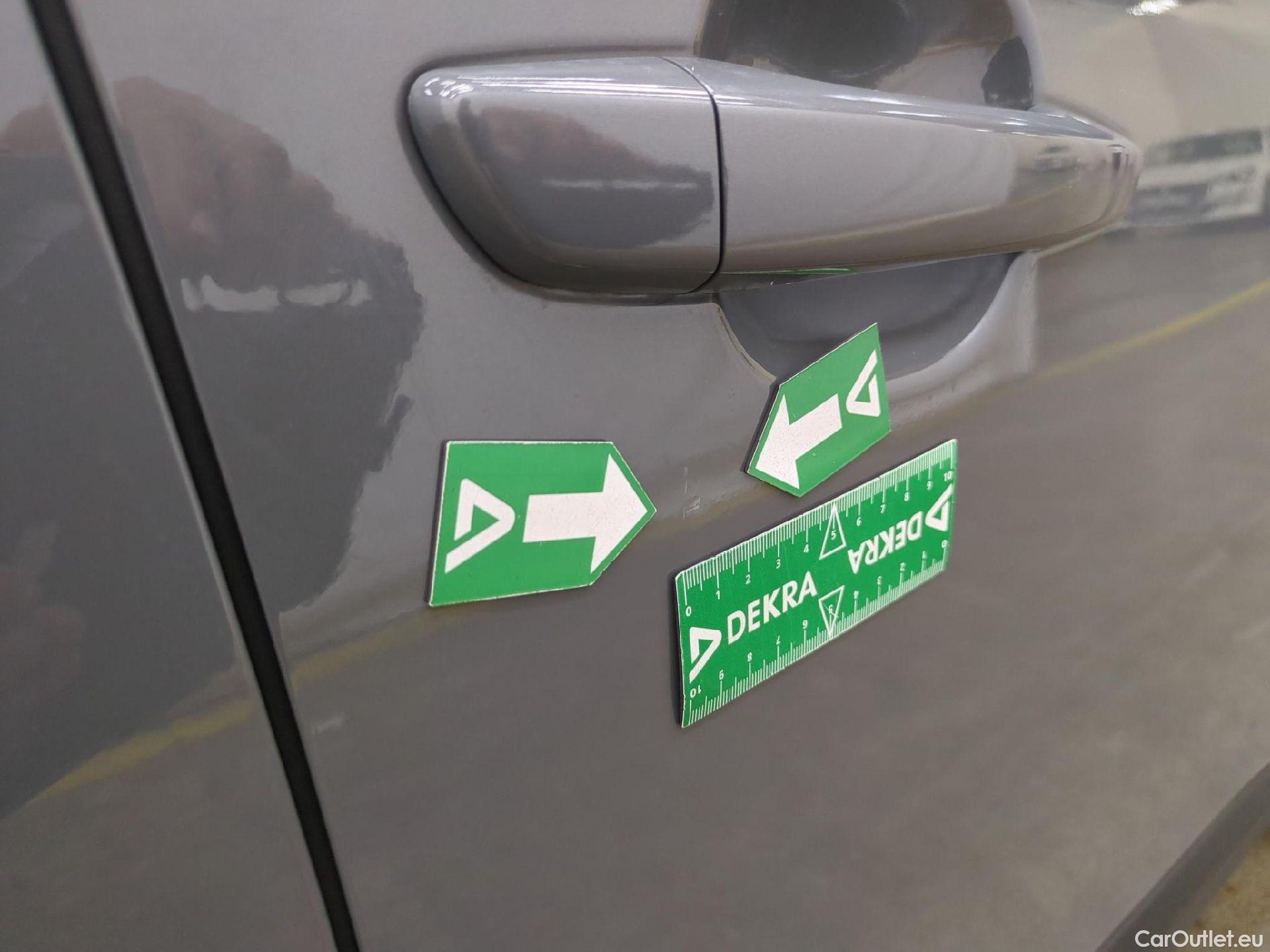  Peugeot  2008  Active 1.2 PureTech 100CV BVM6 6E #3