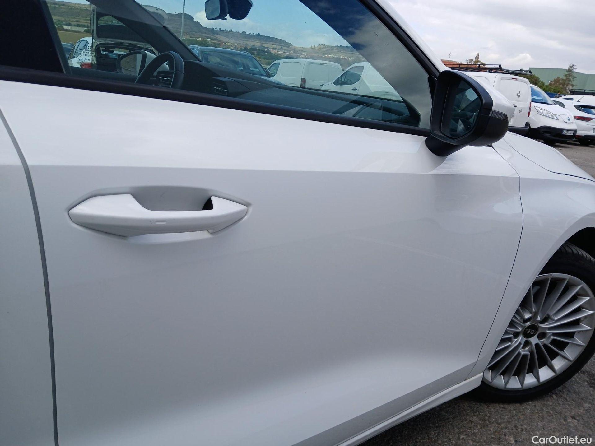  Audi  A3 AUDI  / 2020 / 5P / berlina con portón Sportback Advanced 35 TDI 110kW (150CV) #36