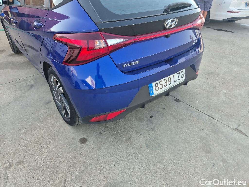  Hyundai  i20 HYUNDAI  / 2020 / 5P / berlina con portón 1.2 MPI Klass #5