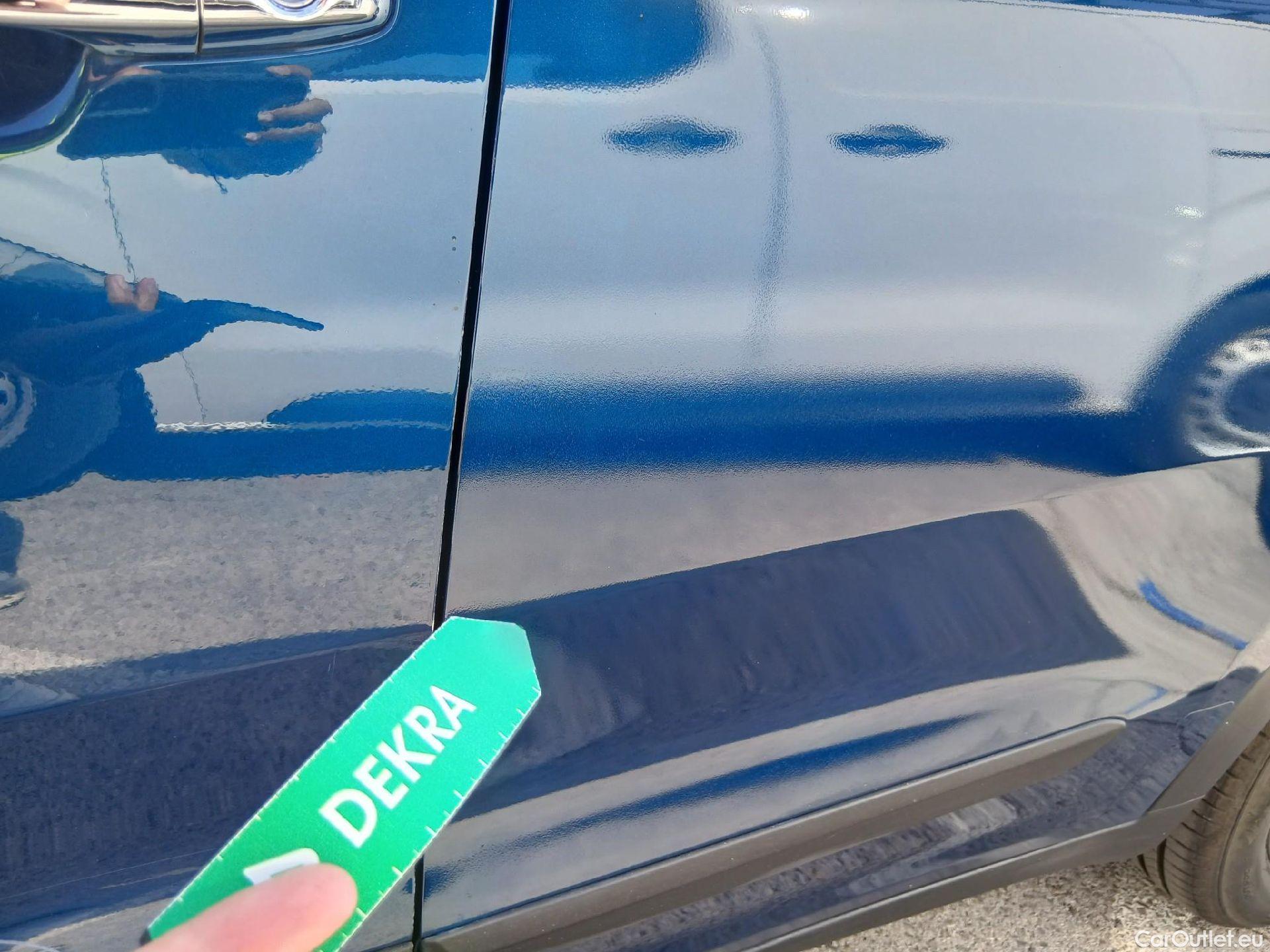  KIA  Niro KIA  / 2019 / 5P / crossover 1.6 GDi HEV 104kW (141CV) Drive #16