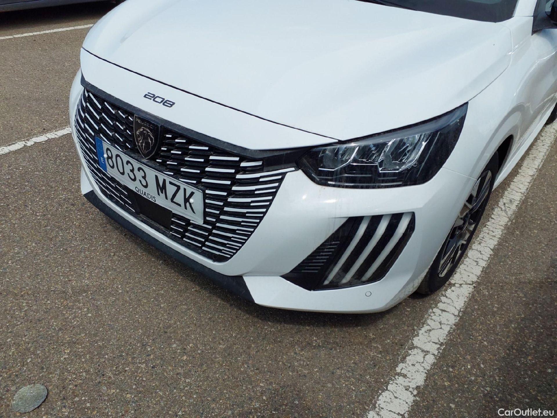  Peugeot  208  Allure 1.2 Puretech 100CV MT6 6E #11