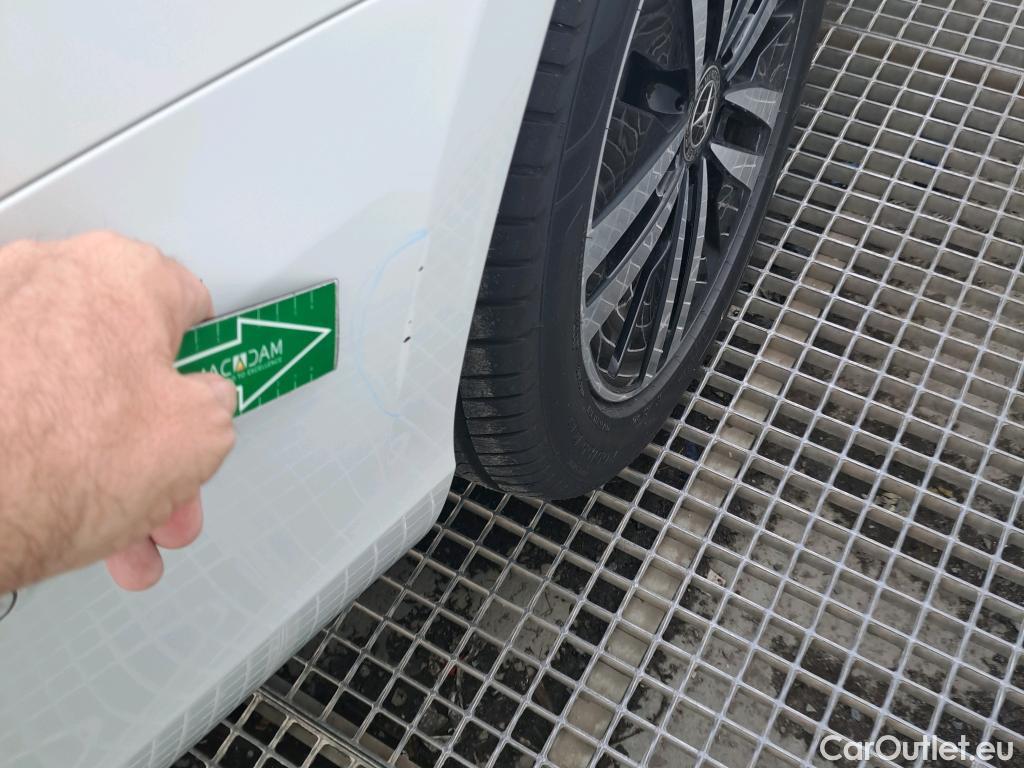  Mercedes  A-Klasse MERCEDES-BENZ Clase A / 2018 / 4P / sedán Sedán A 250 e #15