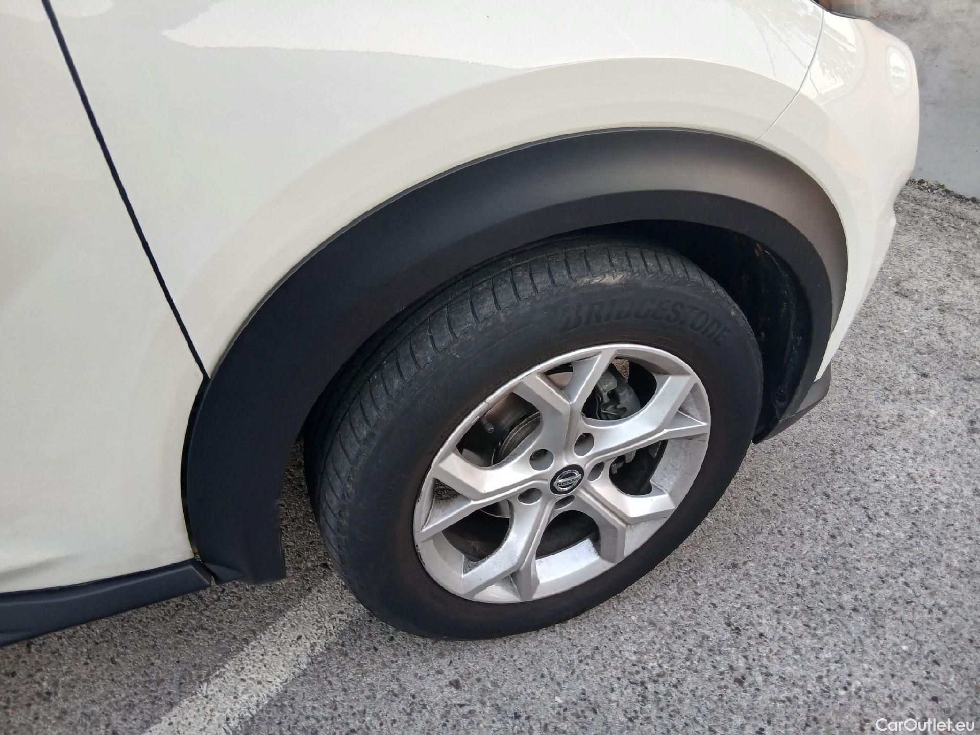 Nissan  Juke NISSAN  / 2019 / 5P / crossover DIG-T 84 kW (114 CV) DCT 7 V N-Connecta #29