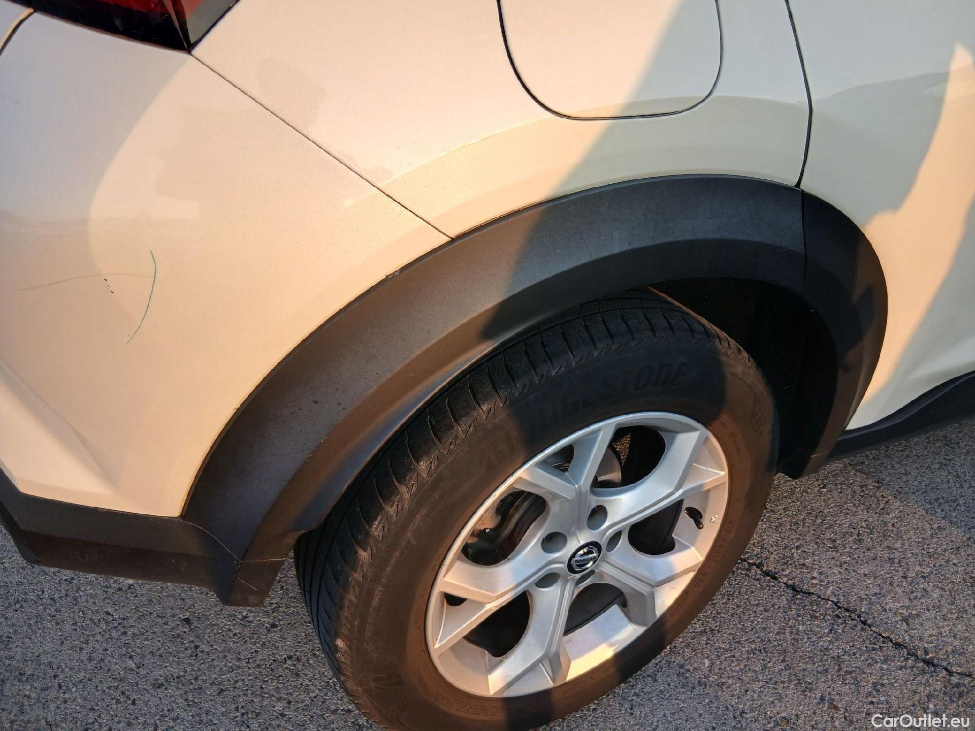  Nissan  Juke NISSAN  / 2019 / 5P / crossover DIG-T 84 kW (114 CV) DCT 7 V N-Connecta #24