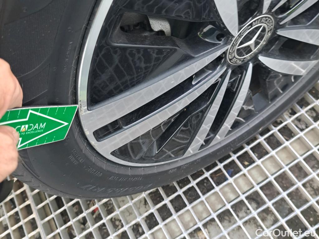  Mercedes  A-Klasse MERCEDES-BENZ Clase A / 2018 / 4P / sedán Sedán A 250 e #9
